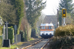 150025