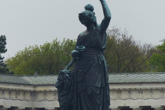 170041