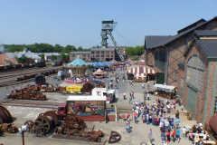 180064