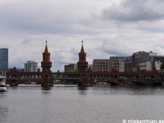 © 2022 – Berlin, Oberbaumbrücke über die Spree